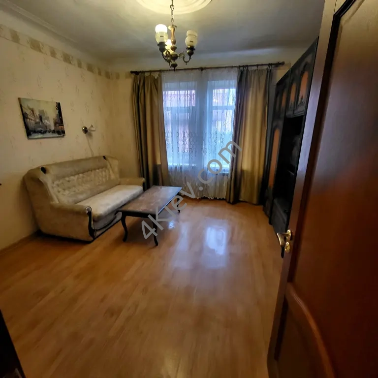Оренда будинкув Києві 15 хв. від метро