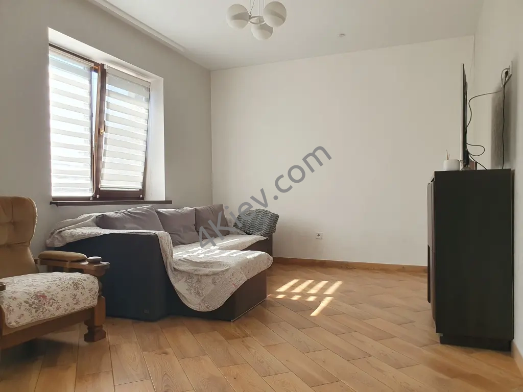 м. Буча, продаж будинку з ремонтом та меблями