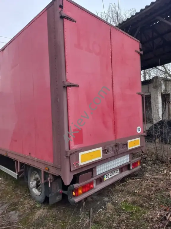 Вантажний причіп