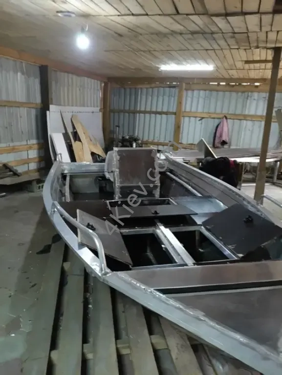 Човен з алюмінію АМГ‑5