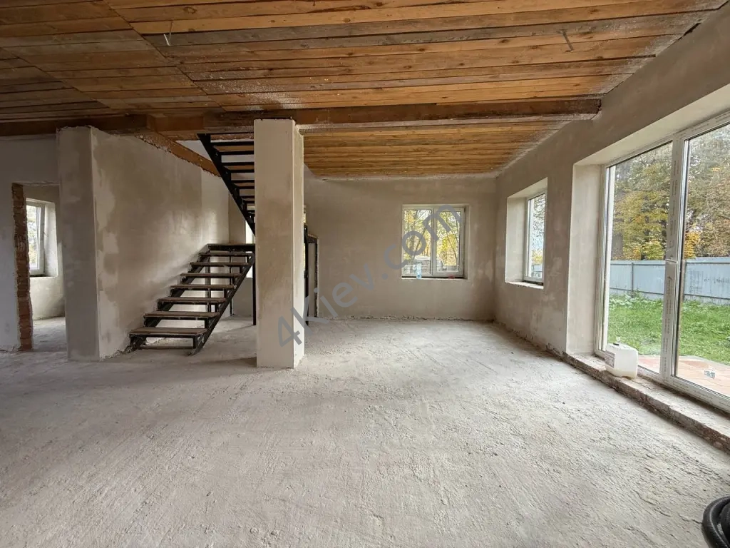 Двоповерховий будинок Михайлівка-Рубежівка