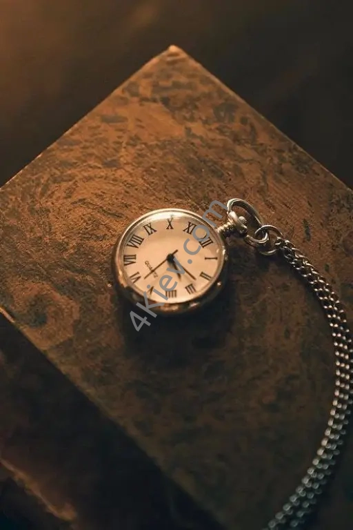 Виготовлення антикварних годинників на замовлення