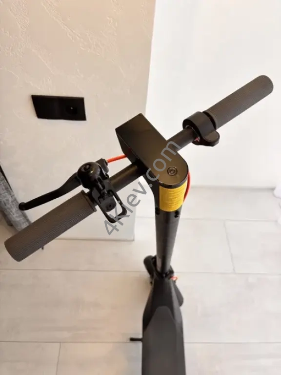 Электросамокат Xiaomi Electric Scooter 4 Lite Gen2
