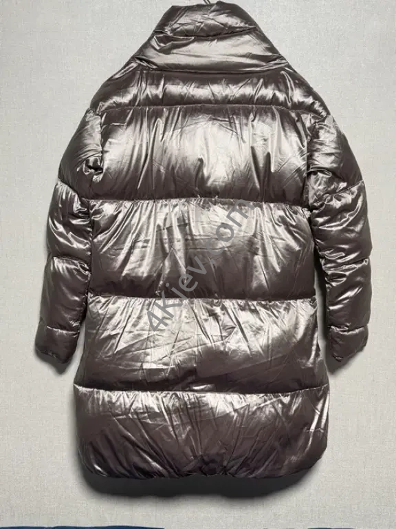 Продам женский пуховик Bomboogie, (XS-S)