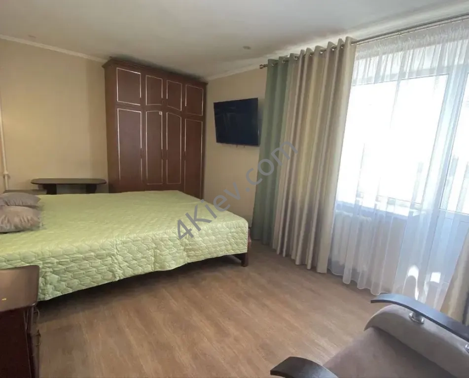 Раїси Окіпної. 1-кім. кв. від власника