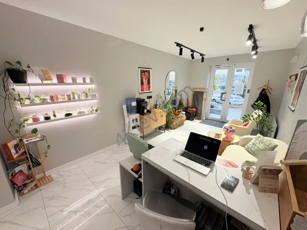 Продам діючу студію краси Софіївська Борщагівка ЖК Барселона