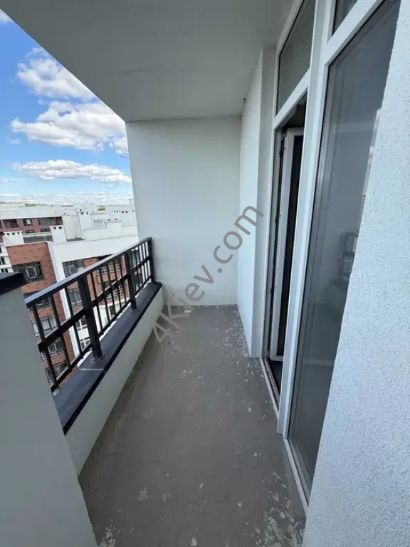 Дворівнева трикімнатна квартира