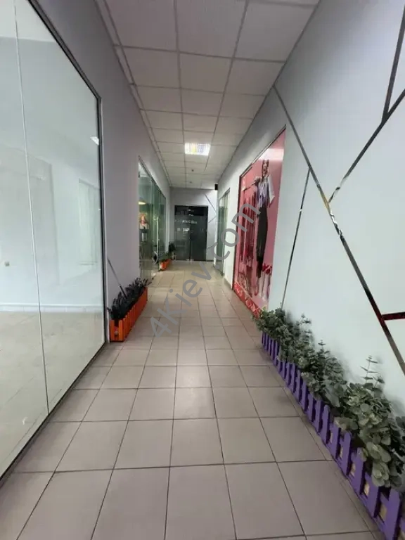 Здається ПРИМІЩЕННЯ 16 кв.м (промислова- був.кондитер цех) -ЦЕНТР