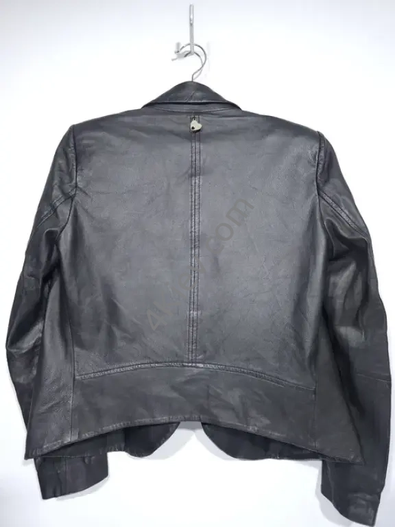 Курточка-пиджак натуральная кожа Liu-Jo размер S