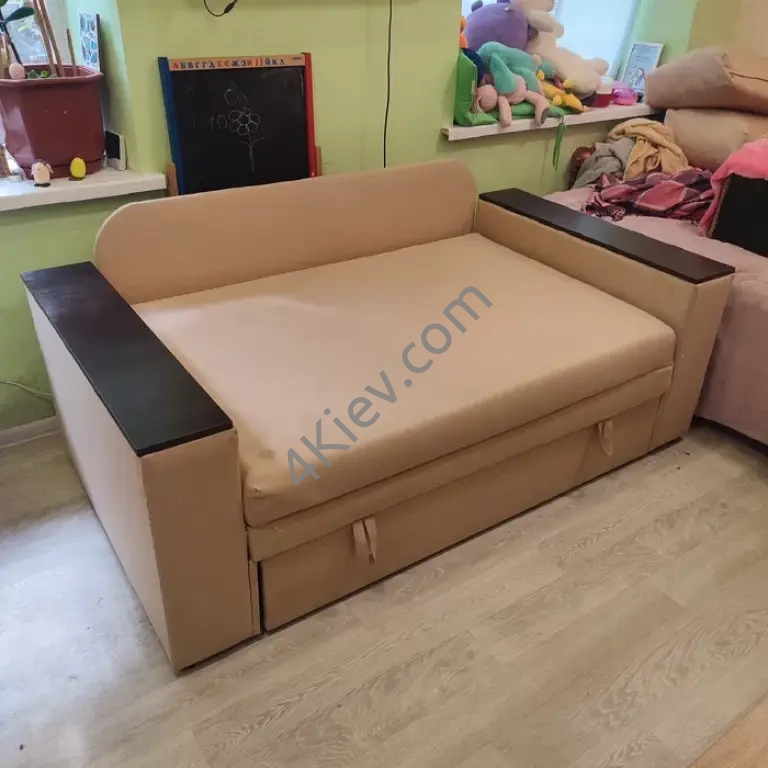 Диван прямий кубус 100х140х190