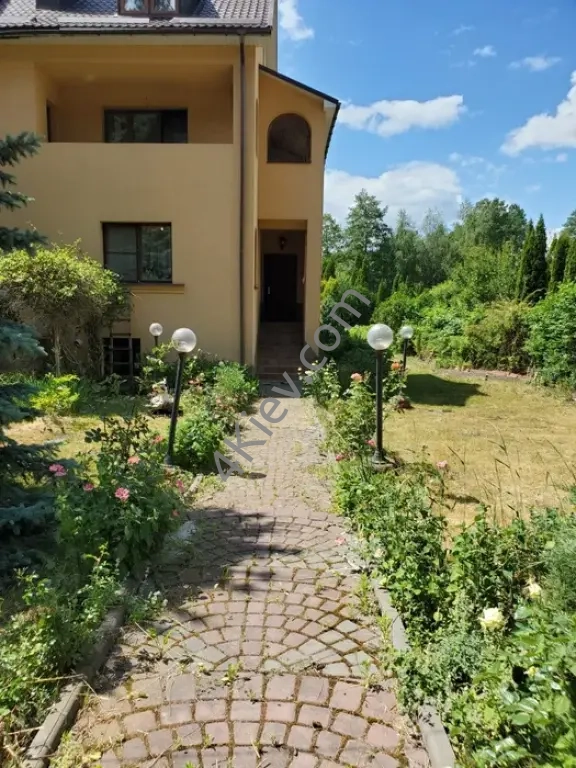 Продаж Васильків помістя 700м2 20с помістя 30км до Києва