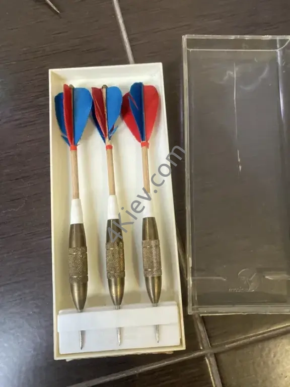 дротики для гри в дартс