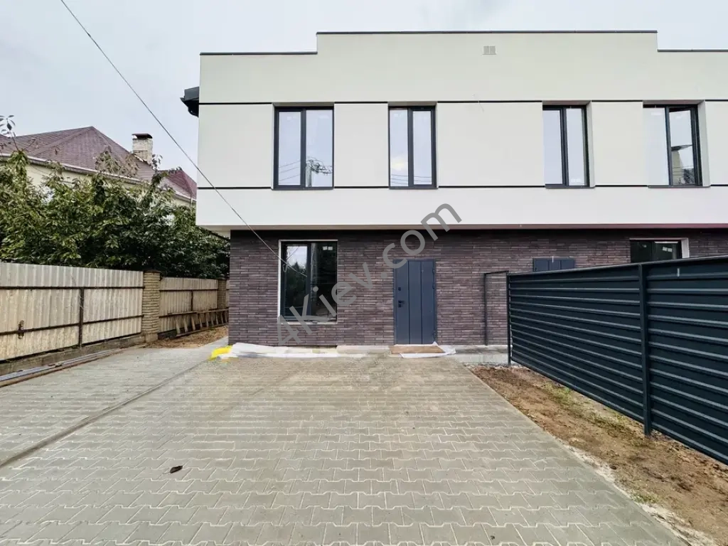 ГАЗифікований дуплекс 120 м² + 2,3 сотки — від забудовника