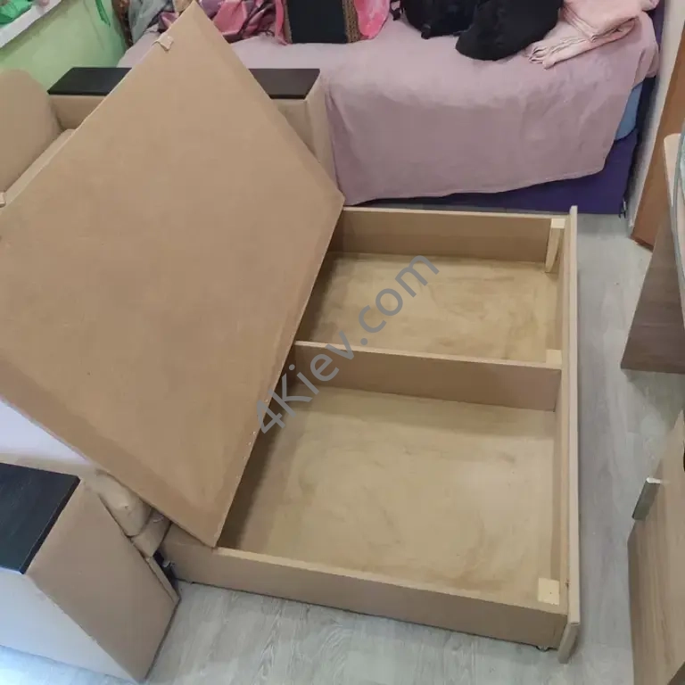 Диван прямий кубус 100х140х190