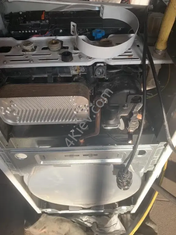 Продам котел газовий