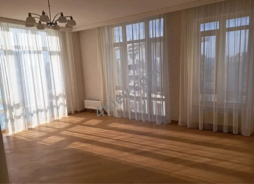 4-к Іоанна Павла Лумумби Бульвар Фонтанів Печерськ центр