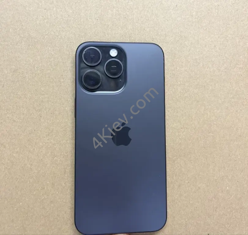 Продаю айфон 15 Pro Max, на 512Gb,ємність 87%,стан ідеальний