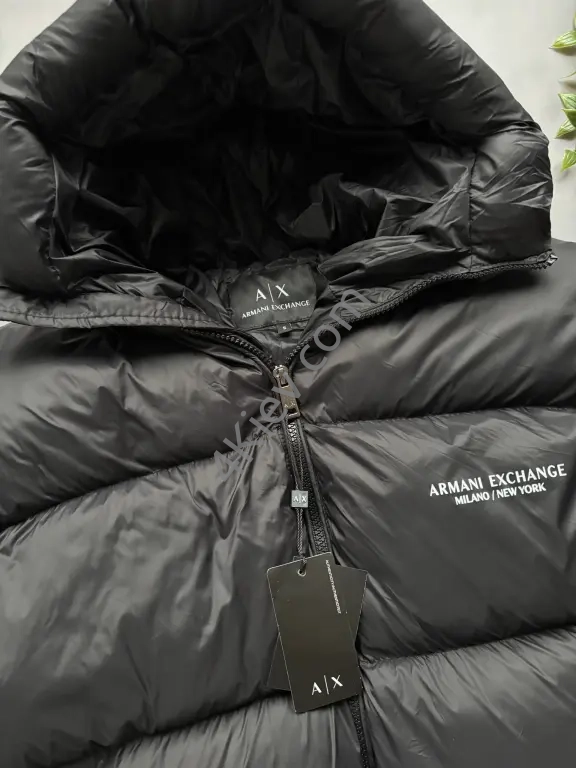 Armani Exchange Пуховик