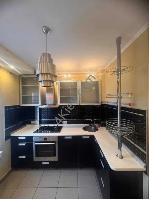 Найкраща пропозиція 3-кімнатної квартири у районі Виноградар