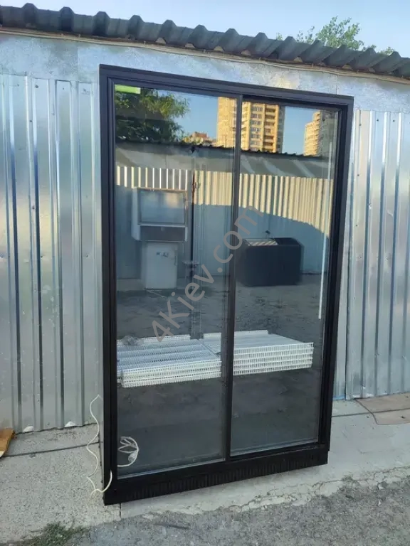 Холодильна шафа холодильный шкаф Склад холодильного обладнання