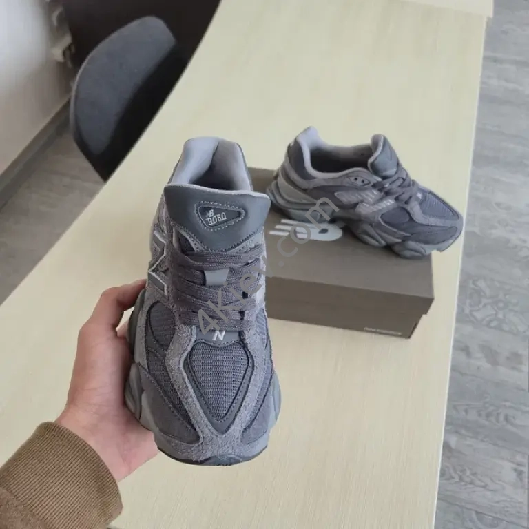 New Balance 9060 Grey , жіночі кросівки Нью беленс , взуття жіноче