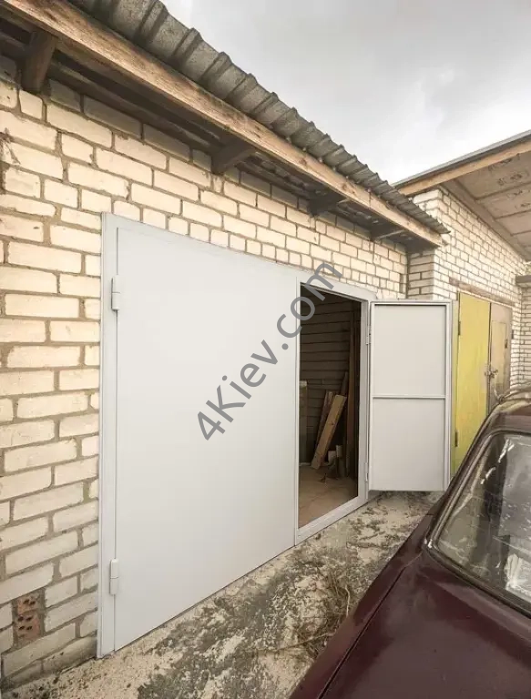 БЕЗ% продаж 2-поверхового гаражу | пр-т. Степана Бандери