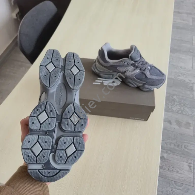 New Balance 9060 Grey , жіночі кросівки Нью беленс , взуття жіноче