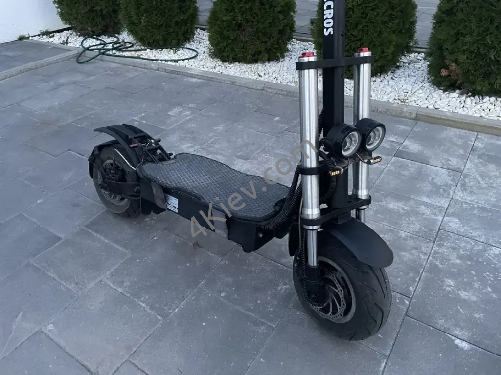 Самокат Tekros 03