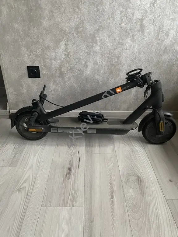 продаю електросамокат