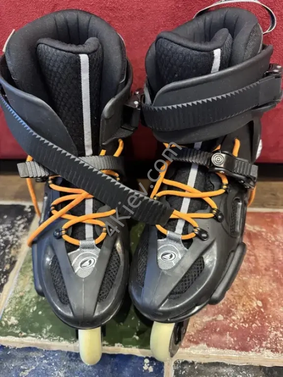 Ролики Rollerblade Twist 80- роликові ковзани розмір 42