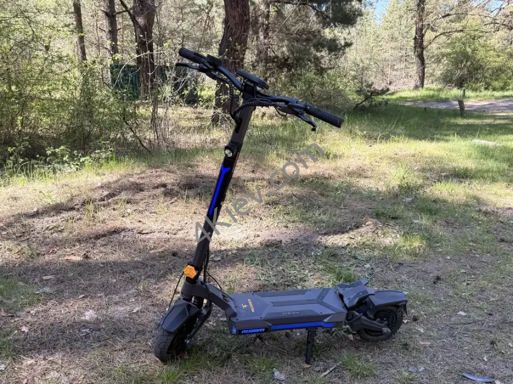 Електросамокат Ausom DT2Pro