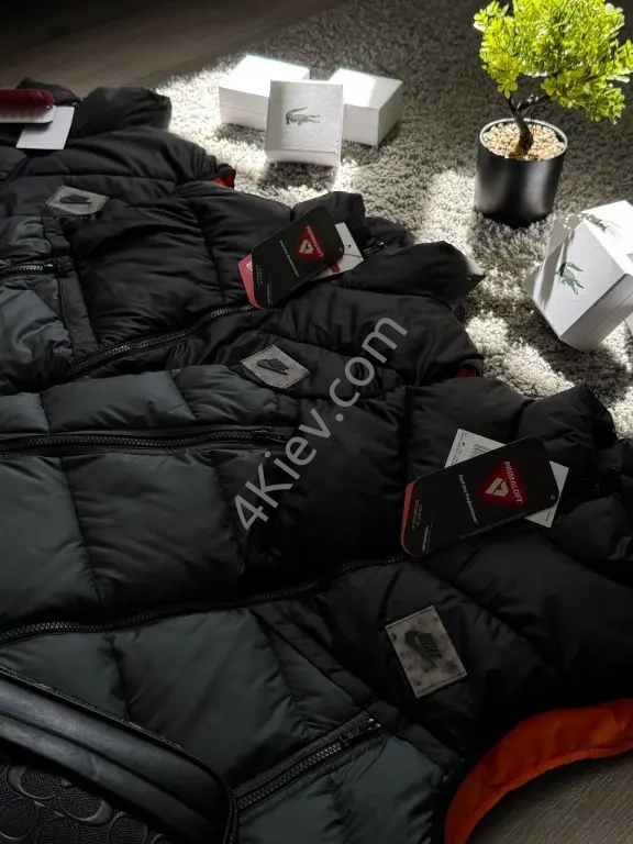 ЖИЛЕТКА NIKE SPORTSWEAR STORM-FIT WINDRUNNER