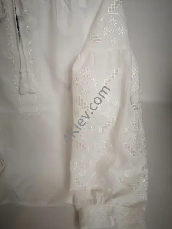 Натуральна жіноча біла вишиванка S, M, L, XL