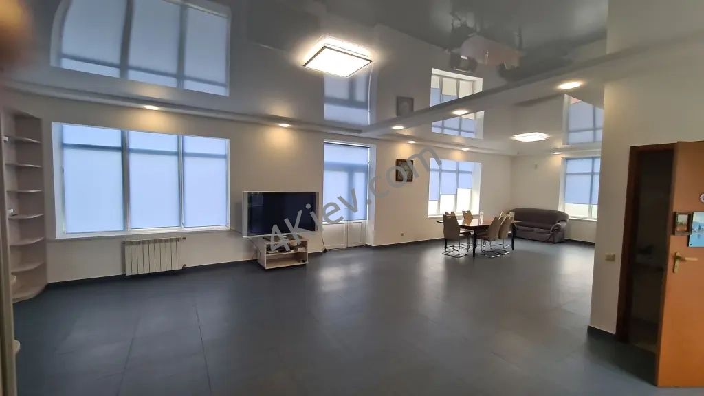 Продаж комерційного об'єкта. Київ. Осокорки, 3-й шлюз.