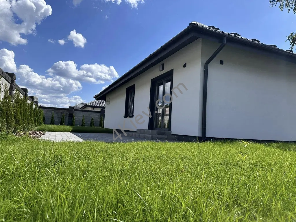 Продається стильний будинок у престижному котеджному містечку