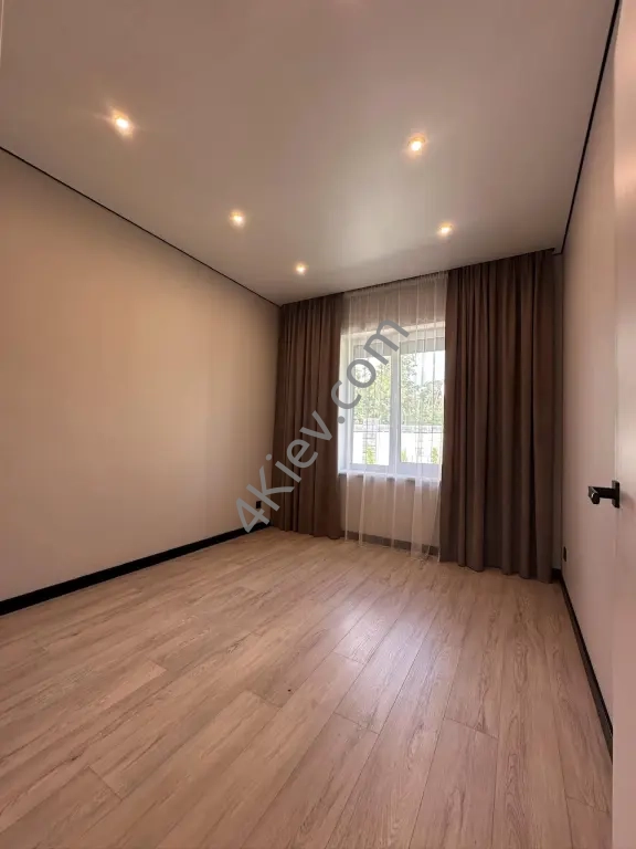 Продається стильний будинок у престижному котеджному містечку