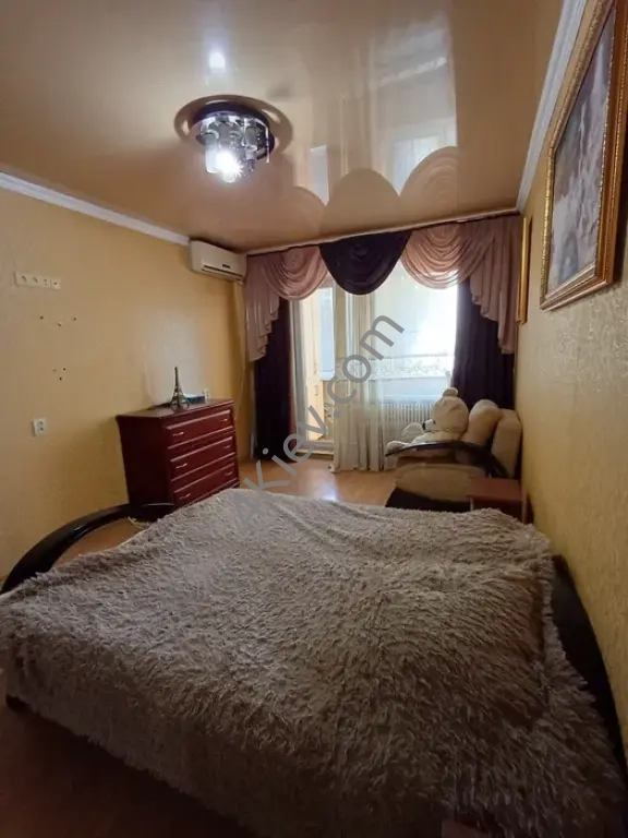 Оренда затишної кімнати в квартирі