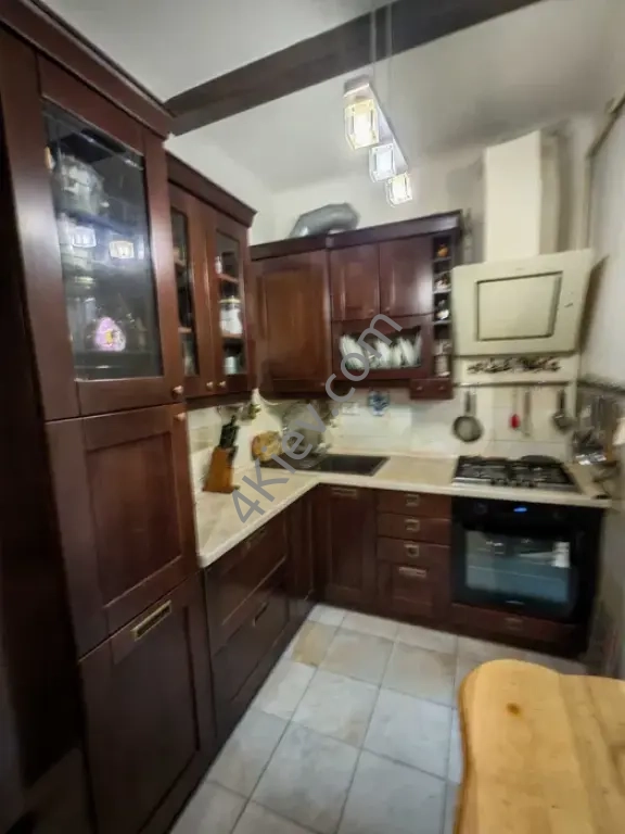 Оренда кінати біля ТЦ «Ногорка»