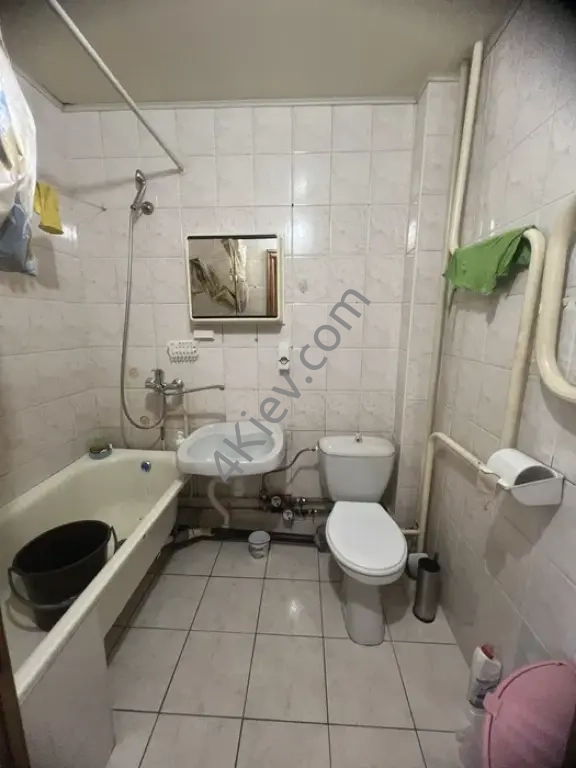 Здається 1-кімнатна квартира