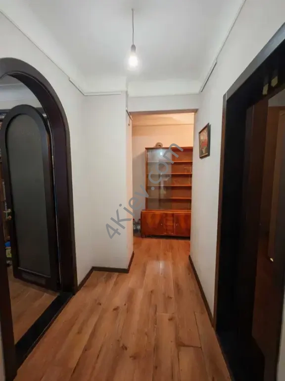 Оренда кінати біля ТЦ «Ногорка»